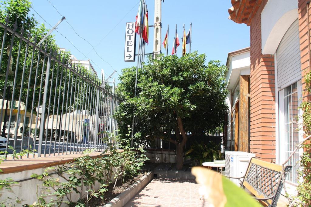 Hotel La Masia ポルトボウ エクステリア 写真